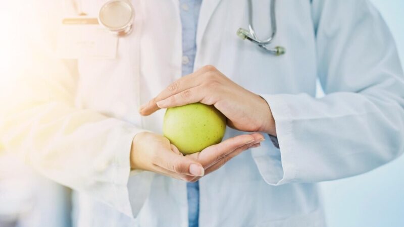 Bezpieczna jesień życia: Kluczowe spotkanie dla seniorów w Zarzeczu