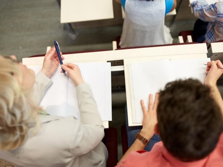 Bezpieczne dzieci w sieci: Spotkania z rodzicami w powiecie przeworskim