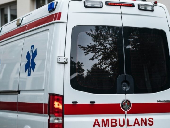 Świadek uratował życie: 65-latka w niebezpieczeństwie na drodze