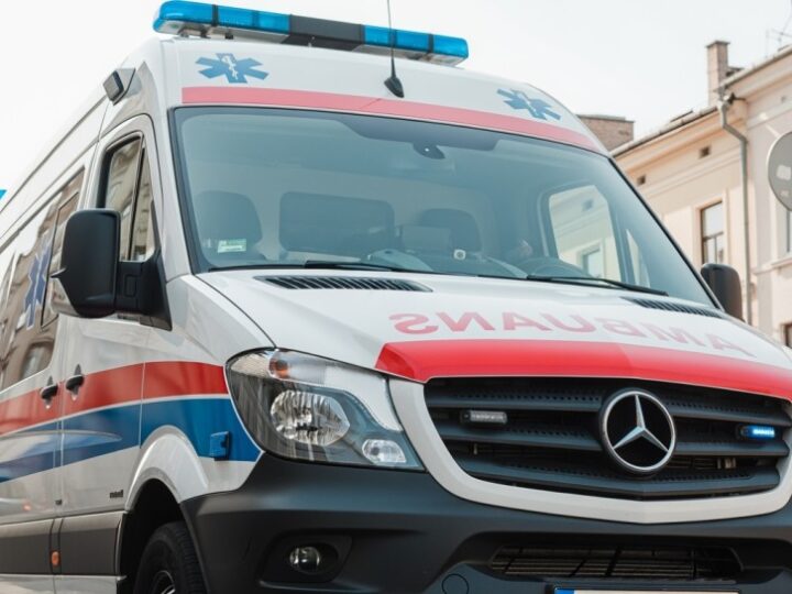 Dzielnicowi uratowali życie w mroźny dzień