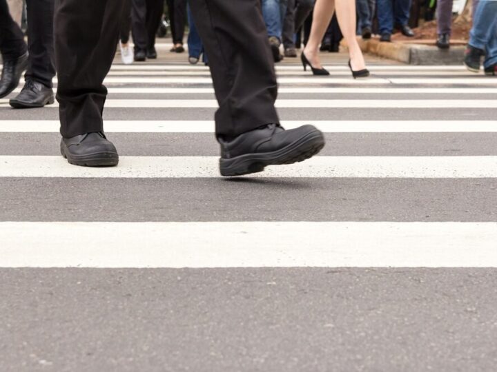 Pieszy potrącony na przejściu w Lubaczowie: co się wydarzyło?