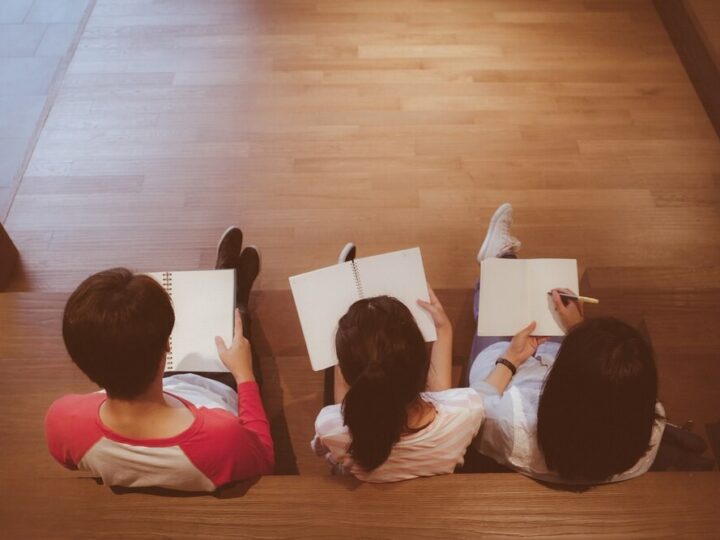 Bezpieczna młodzież: Warsztaty o przemocy i odpowiedzialności prawnej