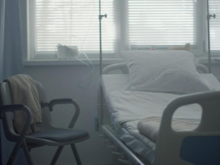 Bezpieczne ferie: Dzielnicowi edukują uczniów w powiecie niżańskim