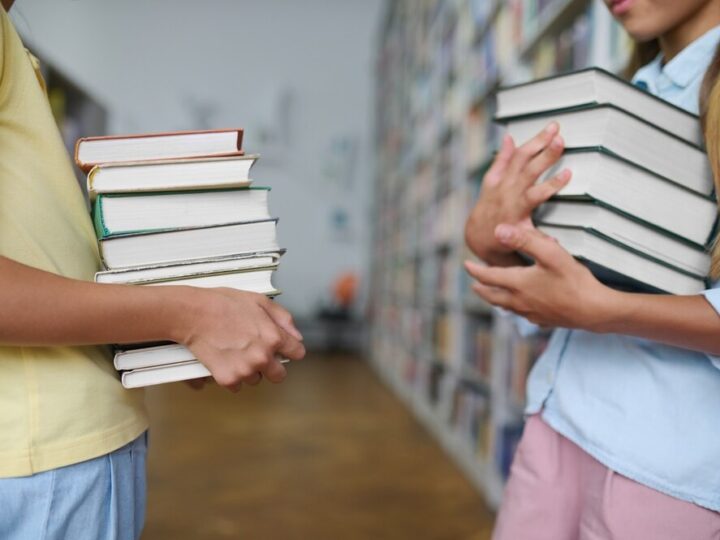 Zrozumieć zagrożenia w sieci: Spotkania dla rodziców i uczniów w Strzyżowie