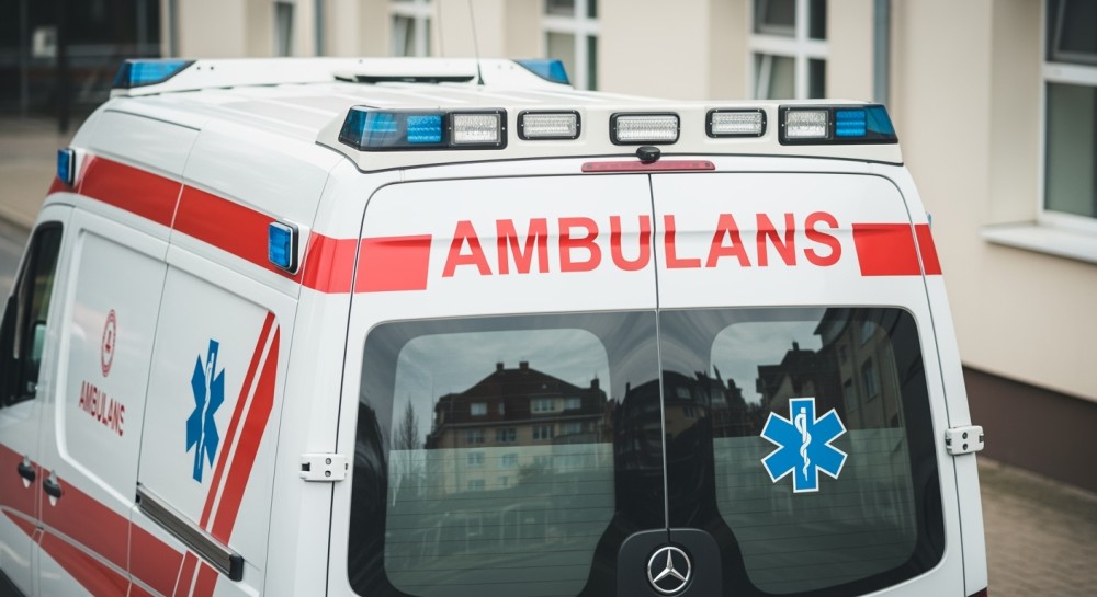 Bezpieczna ewakuacja: Policja i strażacy ćwiczą w Ustjanowej Górnej