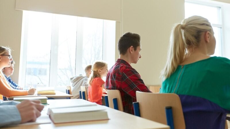 Nowy etap programu „Przyszłość a Ty” na Podkarpaciu: spektakl „Sekret” z udziałem młodzieży